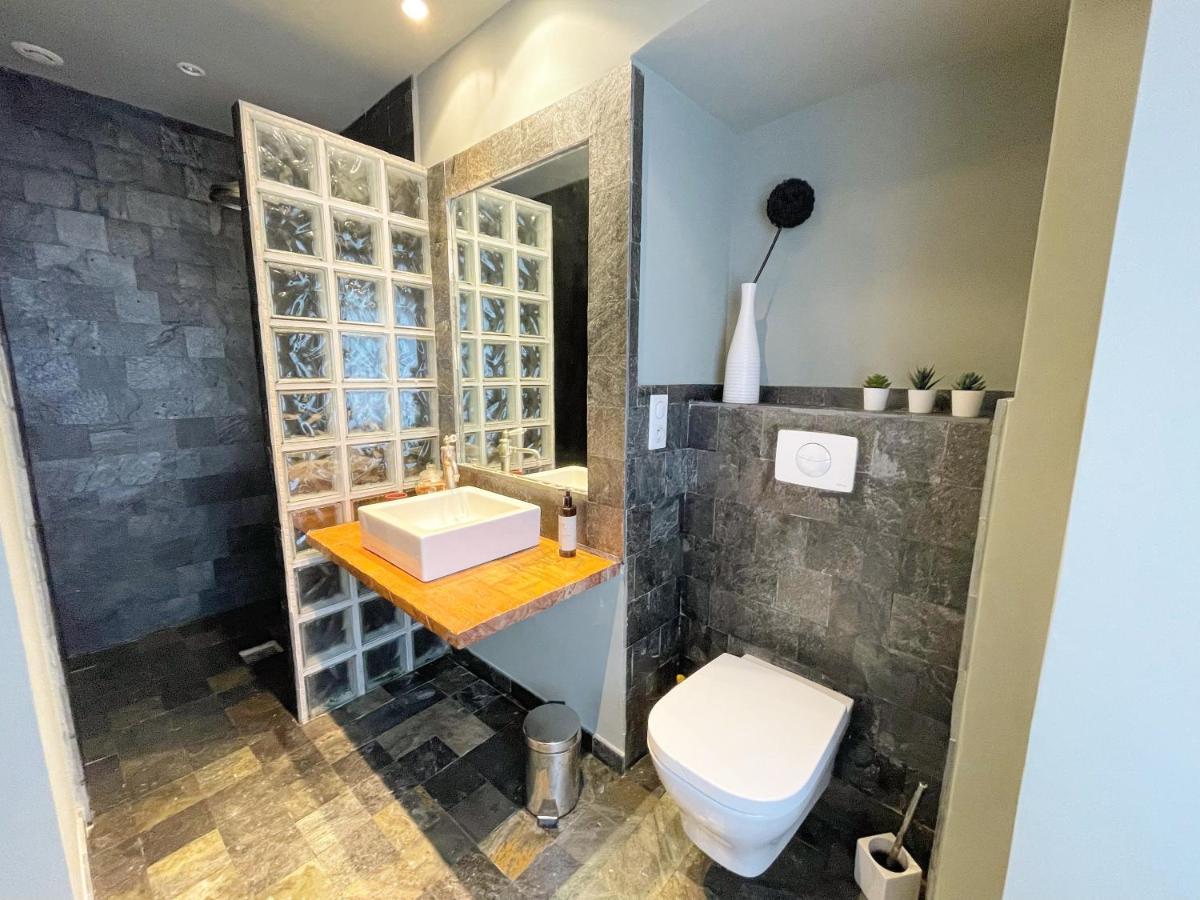 Appartement CASA MANTINUM au coeur de la Citadelle à Bastia  Extérieur photo